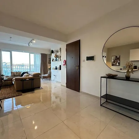 Valletta And Sea Views Super Location Gzira