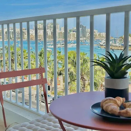 Apartment Valletta And Sea Views Super Location *