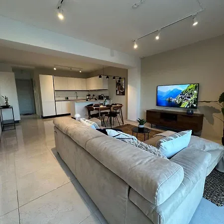 Valletta And Sea Views Super Location