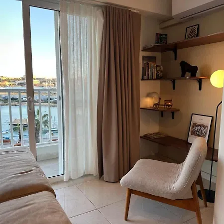 Valletta And Sea Views Super Location דירה Gzira